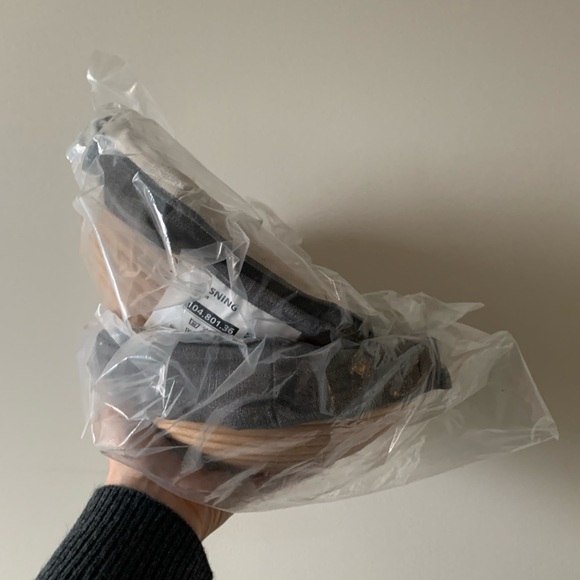 SOLD! Bread + Butter Duo 🍞🧈 - Picture 5 of 5